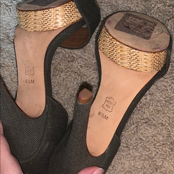 Tory Burch Green Amina Olive Canvas High Heel - Picture 9 of 11